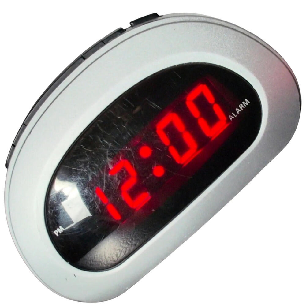 Sharp SPC089 LED Digital Alarm Clock Red Display Snooze Silver Plug-In Works
